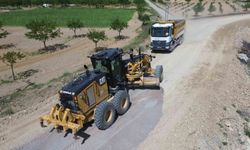 Battalgazi’de Yol Seferberliği: İki Mahallede Ulaşım Rahatlıyor