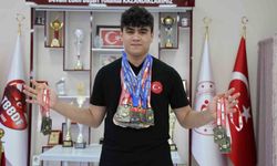 Elazığ’da 15 Yaşındaki Milli Dartçı'dan Büyük Başarı: Antalya’dan 5 Madalya ile Döndü