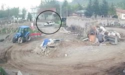 Halk Otobüsünden İnen 16 Yaşındaki Gence Otomobil Çarptı: Kaza Kamerada