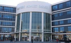 Kayseri’de Dehşet: Boşandığı Eşini 8 Bıçak Darbesiyle Yaraladı