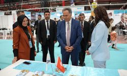 Malatya’da İpek Yolu Kariyer Fuarında Yoğun İlgi