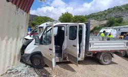 Malatya'da Tünel Yolunda Korkutan Kaza