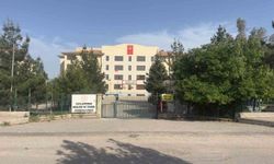 Şanlıurfa Ceylanpınar’da Okul Bahçesinde Fenalaşan 14 Yaşındaki Öğrenci Hayatını Kaybetti