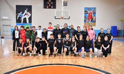 Yeşilyurt’ta Basketbol Finali Nefes Kesti: Şampiyonlar Belli Oldu