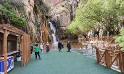 Malatya'nın Saklı Cenneti Coştu! Ziyaretçi Akınına Uğruyor