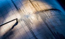 Adana'da 4.9 Büyüklüğünde Deprem!