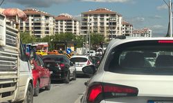 Malatya'da O Yol Kapatıldı! 15 Saniyelik Işık Trafiğe Neden Oldu