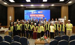 Mühendis Adaylarına Anlamlı Destek! İlk Baretleri ve Yelekleri Teslim Edildi