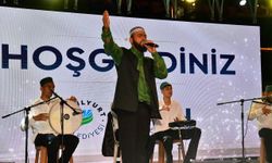Yeşilyurt’ta Celal Karatüre rüzgarı: 100. Yıl Kent Parkı’nda ilahi gecesi düzenlendi