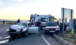 Malatya Kuzey Çevreyolu’nda Kaza! Dilek Kavşağı’nda 2 Kişi Yaralandı