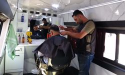 Uzman Çavuşluğu Bırakıp Mobil Berber Oldu: Malatya'da Hizmeti Ayağa Götürüyor