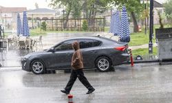 Malatya'da Aniden Bastırdı! Cadde ve Sokaklar Göle Döndü