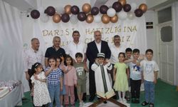 Kimse Beklemiyordu: 5 Yaşındaki Çocuk 22 Sureyi Sadece Dinleyerek Ezberledi