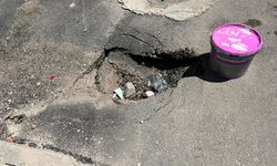 Malatya'da Daha Yeni Yapılmıştı!  En İşlek Bölgelerden Birinde Yol Çöktü...