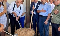 Engüzek Cemevi’nde bin kişilik aşure lokması: Malatya’da birlik ve beraberlik rüzgarı esti!