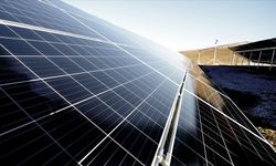 Güneş açtı, rekor geldi! Türkiye, elektriğinin yüzde 19'unu güneşten karşılayarak zirveyi gördü