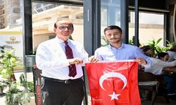 Yeşilyurt'ta 15 Temmuz Ruhu Al Bayraklarla Yaşatıldı