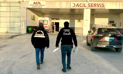 Yeşilyurt’ta Sokak Ortasında Silah Sesleri! Yaralı Var Ama Kimse Ne Olduğunu Bilmiyor