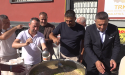 Malatya’da Aşure Kazanı Kaynadı: Siyaset ve İş Dünyası Bu Etkinlikte Buluştu