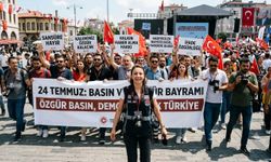 24 Temmuz'un Bilinmeyen Hikayesi: Gazeteler Sansürü Böyle Aştı