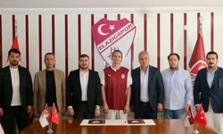 Alperen Pak, resmen Elazığspor’da