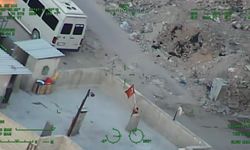 Polis Helikopterine Türk Bayrağıyla Selam Veren Çocuk Gündem Oldu