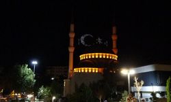 Malatya'da 15 Temmuz Şehitleri İçin Gece Yarısı Selaları Yükseldi