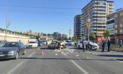 Şanlıurfa’da Zincirleme Kaza! 4 Araç Birbirine Girdi, 1 Kişi Yaralandı