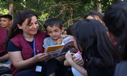 Masal Sandığı Çocukların Yüzünü Güldürdü!