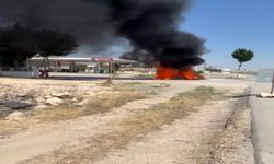 Yol Ortasında Alevlere Teslim Oldu! Gaziantep’te Araç Yangını
