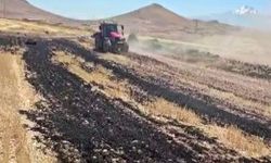 İş Makineleri Faciayı Önledi! Yangın Ekinlere Ulaşmadan Söndürüldü