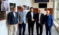 Malatya'da Birlik Vakfı'nda Yeni Dönem! Başkanlık Görevi Mehmet Yıldırım'a Devredildi
