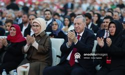 Emine Erdoğan'dan 15 Temmuz mesajı! "Hiçbir güç bu iradeyi gölgeleyemeyecek"