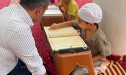 Dicle Kaymakamı Atış’tan Kur’an kursu öğrencilerine ziyaret!