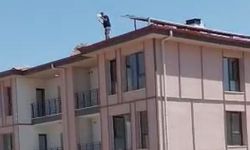 Malatya’da TOKİ Şantiyesinde Dikkat Çeken Olay! Alacağını İstedi, Çatıya Çıktı