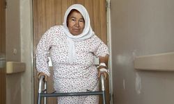 55 Yıllık Yürüme Çilesi Tek Ameliyatla Sona Erdi! 65 Yaşındaki Kadın Yeniden Rahat Adım Attı