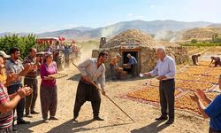 Kayısı Bitince Neden Kornalar Çalıyor? İşte Malatya'nın Asırlık Geleneği