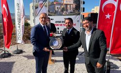Latif Doğan'dan Memleketine Anlamlı Vefa! Annesinin Adını Bu Eserle Yaşatacak