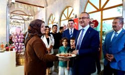 Vali Yavuz ve Başkan Bozkurt Tarihi Bedesten'de Kadın Girişimcilerle Buluştu