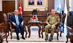 Korgeneral Yaralı’dan Vali Yavuz’a Göreve Başladıktan Sonra İlk Ziyaret