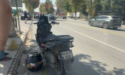 Malatya’da İnönü Caddesi'nde Kurye Kazada Yola Savruldu !