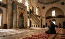 Cuma Mesajları: Sevdiklerinize Gönderebileceğiniz Anlamlı ve Özlü Sözler!
