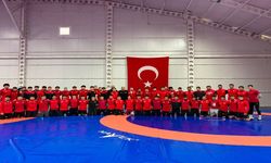 Malatya’da Büyük Gurur! 7 Güreşçi Milli Takım Yolunda