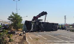 Kayseri’de Dehşet Anları Kamerada! Yolcu Otobüsü Böyle Devrildi
