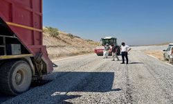 O İlçe Genelinde Yol Yenileme Çalışmaları Hızlandı