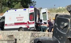 Malatya’da Kafasını İş Makinesinin Camına Çarptı: Hastaneden Döndü, Yeniden Fenalaştı!