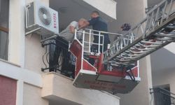 Elazığ’da Yangın Paniği! Binada Mahsur Kalan 16 Kişi Böyle Kurtarıldı
