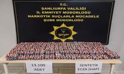 Şanlıurfa’da Durdurulan Araçtan Çıktı! 13 Bin 100 Uyuşturucu Hap Ele Geçirildi