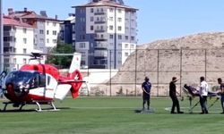 Darende’de kalp krizi geçiren 45 yaşındaki hasta hava ambulansıyla Malatya’ya yetiştirildi