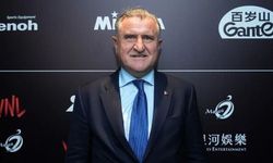Bakan Bak’tan Süper Lig’in Yeni Sezonu Öncesi Mesaj: “Tüm Takımlarımıza Başarılar Diliyorum”